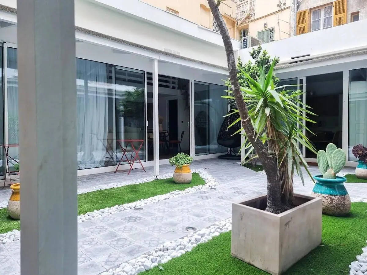 Apartment Angleterre 3 - Nice Centre - 3 Pieces 2 Sdb